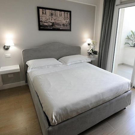 B&B La Dolce Vita Fondi Buitenkant foto